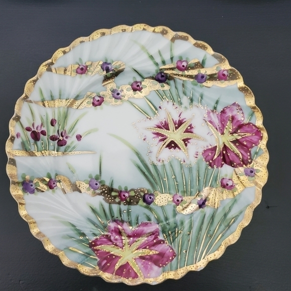 Set of 4 hand painted plates. All are different brands. All made in Japan - Picture 4 of 9